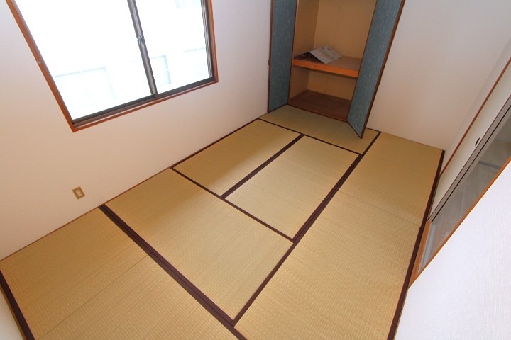 20/22 エントランス