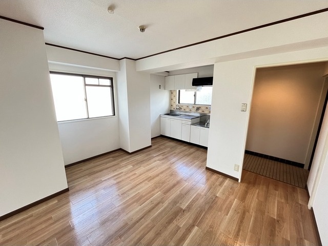 17/22 エントランス