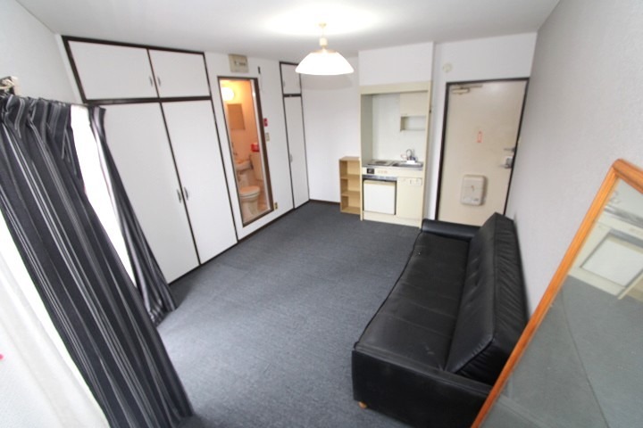 15/17 エントランス