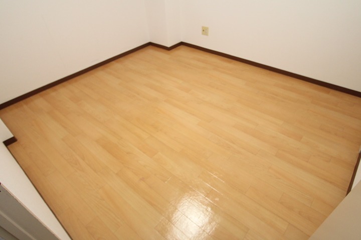 23/25 エントランス