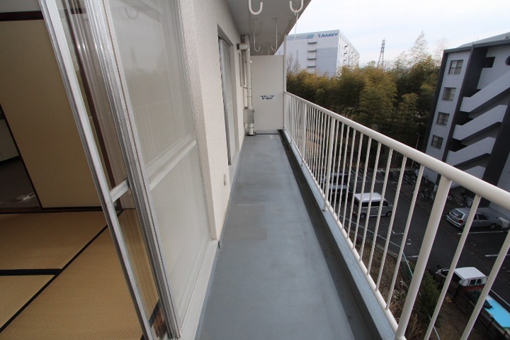 15/27 バルコニー