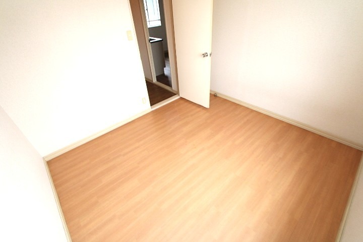 17/19 エントランス