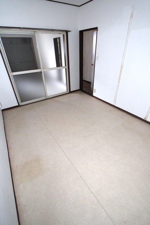 24/27 エントランス