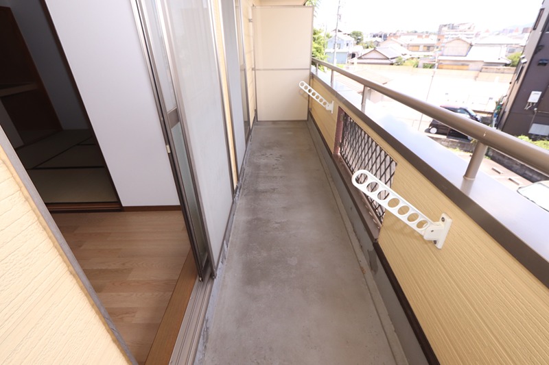 18/24 バルコニー