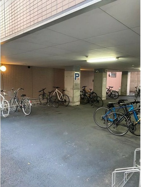 19/24 駐車場