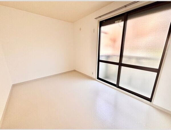 15/19 エントランス