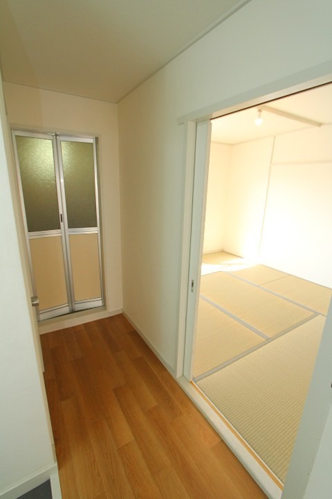 18/20 エントランス