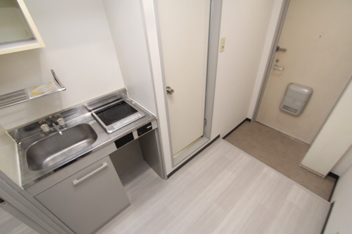 18/20 エントランス