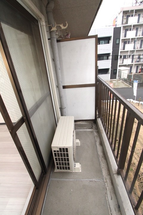 14/20 バルコニー
