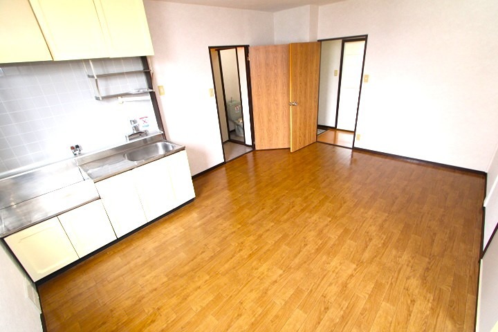 17/19 エントランス