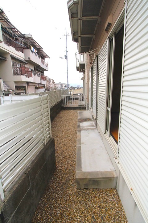 13/20 バルコニー