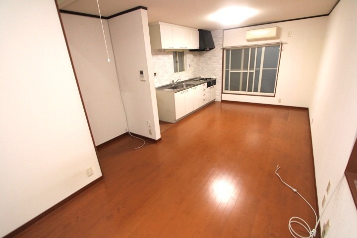 15/19 エントランス