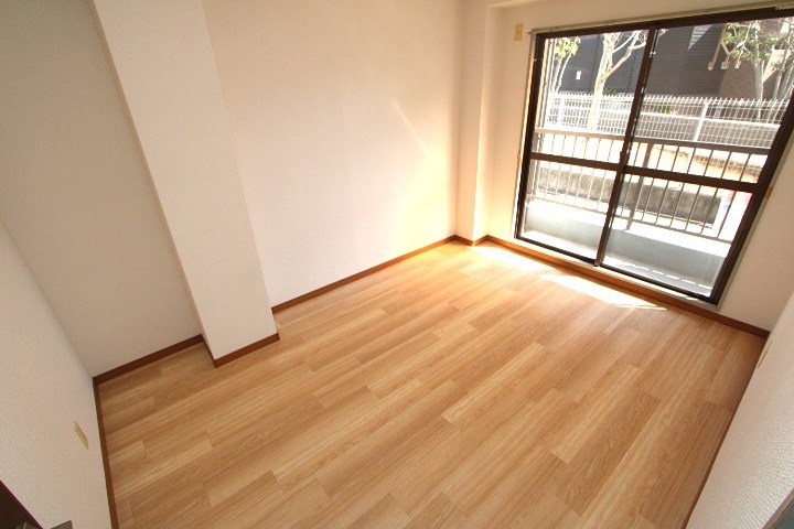 2/4 エントランス