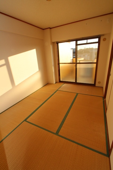 24/26 エントランス