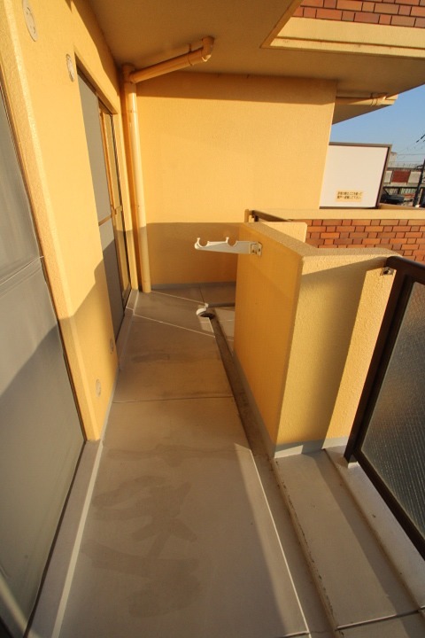 18/26 バルコニー