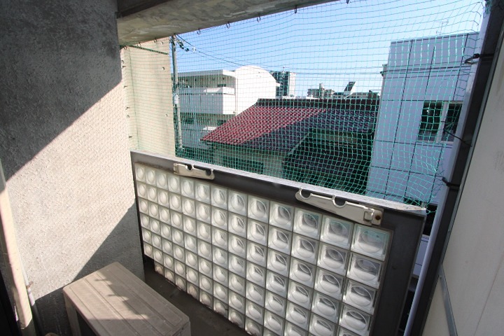 13/19 バルコニー