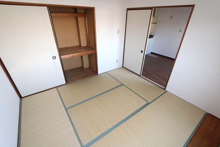 19/21 エントランス