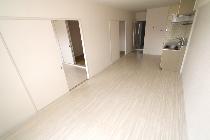 4/23 リビング/ダイニング