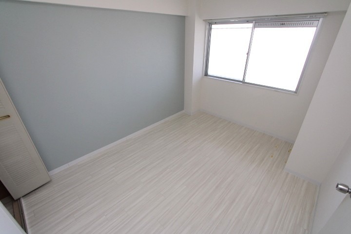 21/23 エントランス