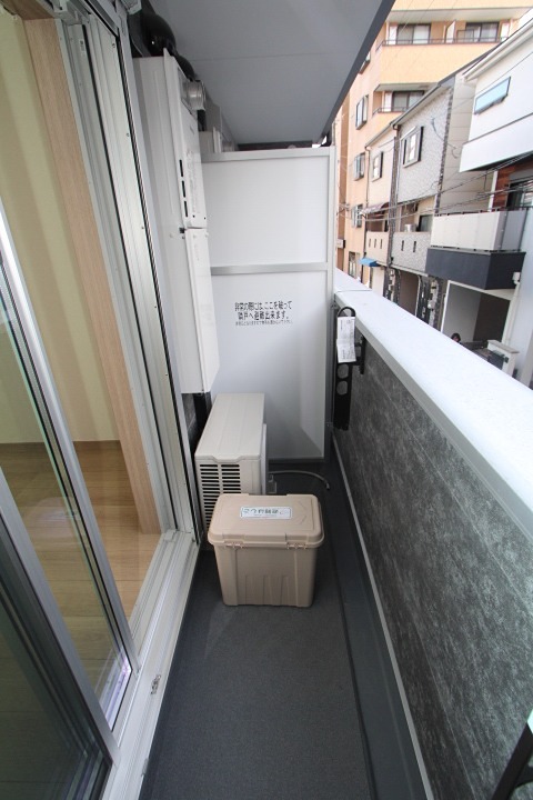 13/20 バルコニー