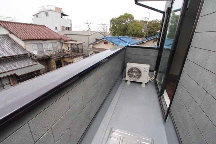 19/24 バルコニー