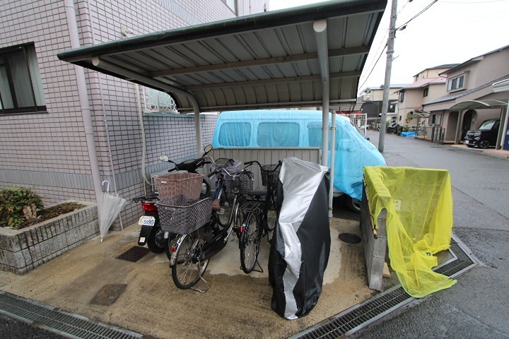 27/29 駐車場