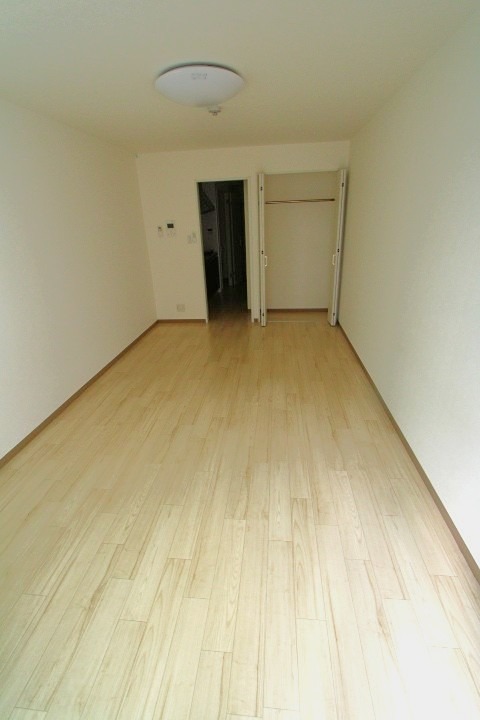 18/20 エントランス