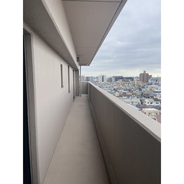 18/23 バルコニー