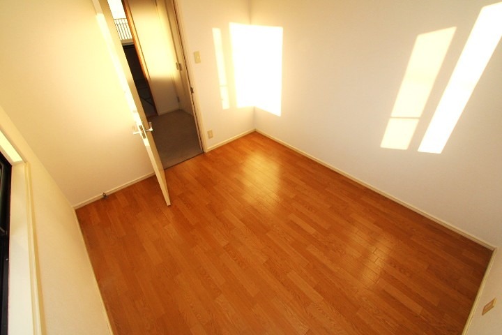 23/30 エントランス