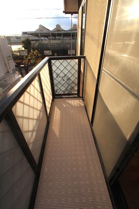 19/30 バルコニー