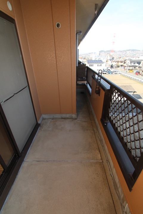 14/22 バルコニー