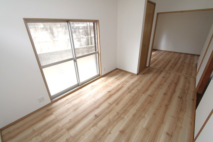 20/22 エントランス