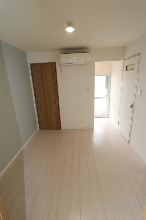 2/4 エントランス