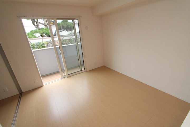 20/22 エントランス