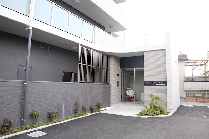 2/5 エントランス