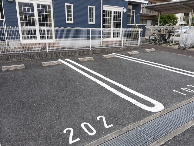 20/20 駐車場