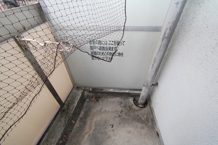 22/24 エントランス