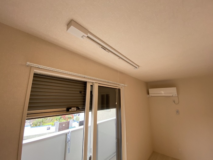 22/26 エントランス