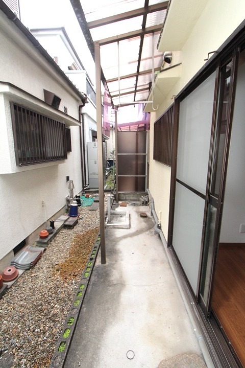 18/23 バルコニー