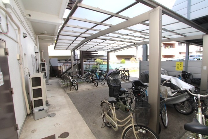 3/5 駐車場