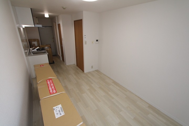 17/19 エントランス