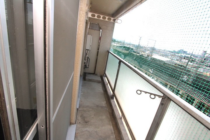 13/18 バルコニー