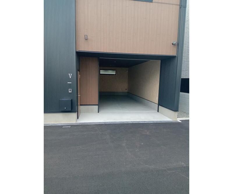 15/19 エントランス