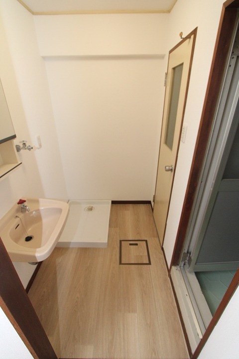 19/21 エントランス