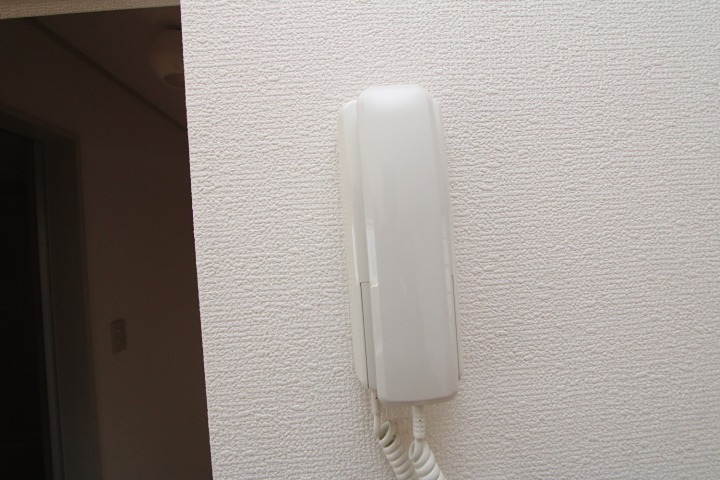 2/4 エントランス