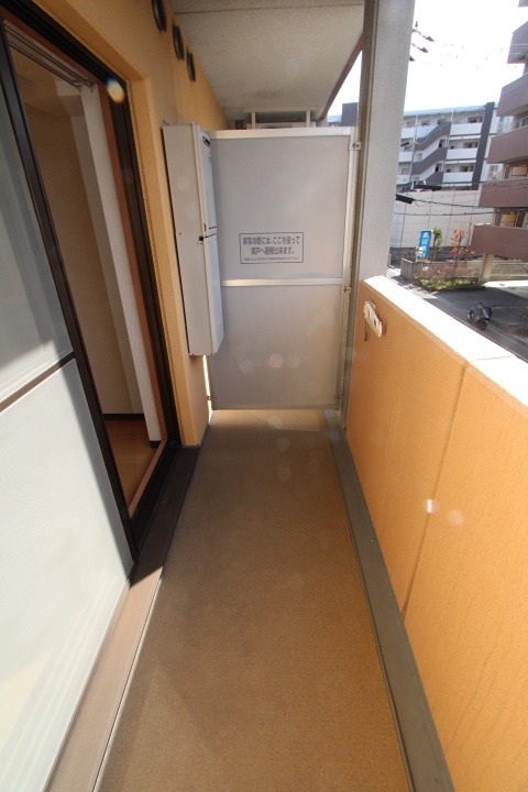 14/19 バルコニー