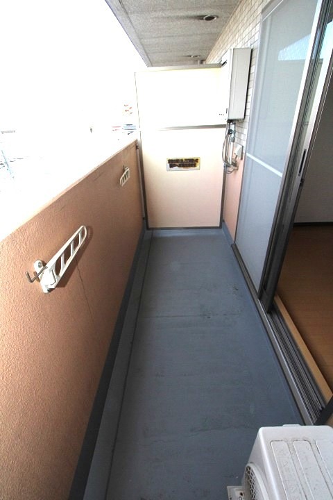 14/19 バルコニー