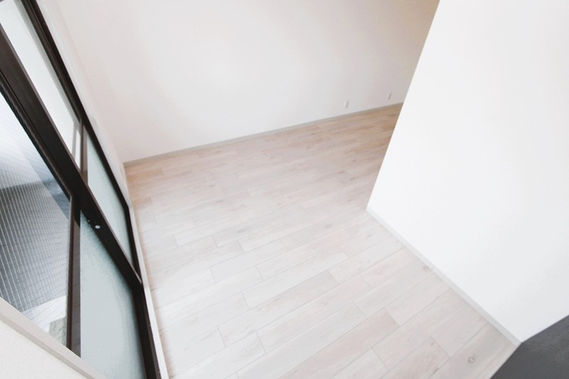 13/19 バルコニー