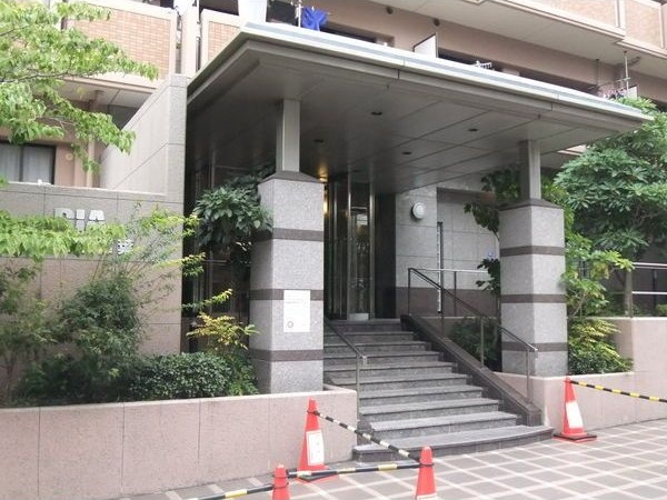 3/5 エントランス