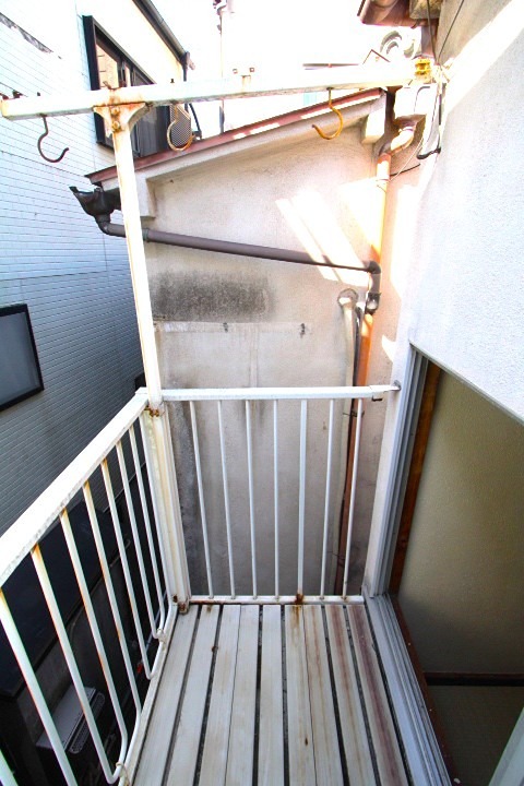 13/19 バルコニー